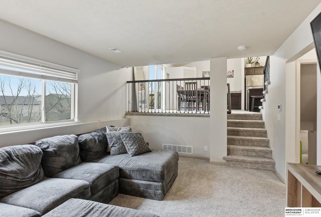 7519 N 143rd Street, Omaha, NE 68142