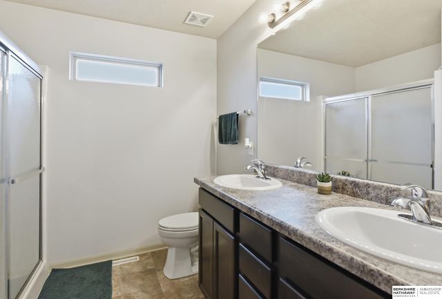 7519 N 143rd Street, Omaha, NE 68142