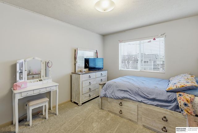 7519 N 143rd Street, Omaha, NE 68142