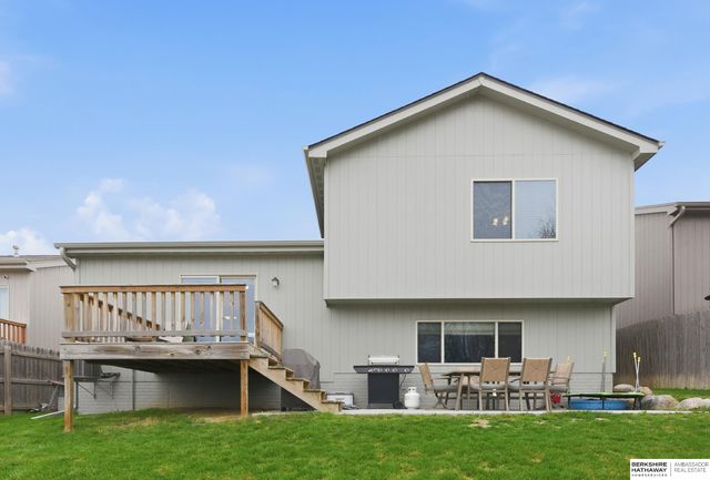 7519 N 143rd Street, Omaha, NE 68142