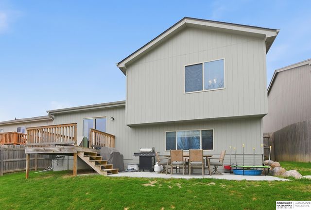 7519 N 143rd Street, Omaha, NE 68142