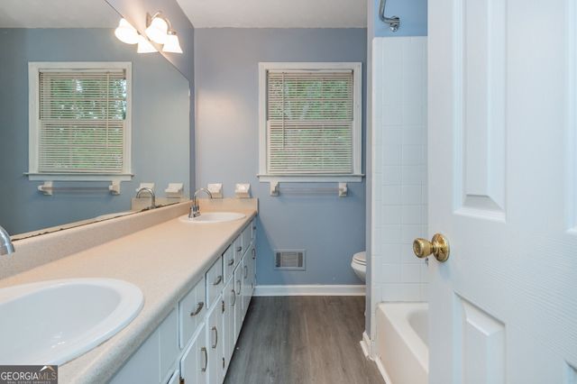 4043 Casa Loma Drive, Decatur, GA 30034