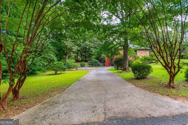 4043 Casa Loma Drive, Decatur, GA 30034