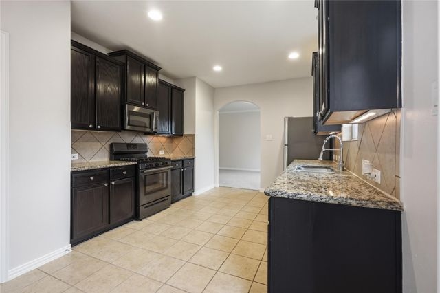 29019 Hidden Lake Court, Magnolia, TX 77354