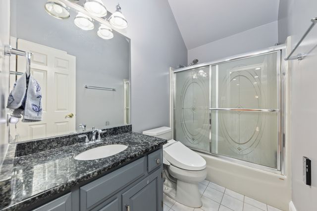 6722 Sweetbriar Lane, Darien, IL 60561