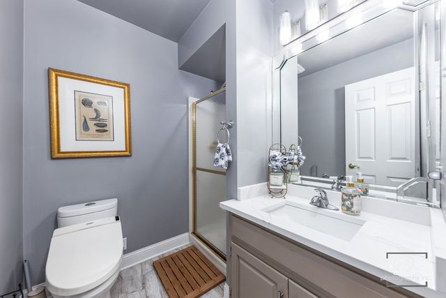 6722 Sweetbriar Lane, Darien, IL 60561