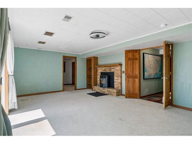 45412 Sun Country Dr, Elizabeth, CO 80107