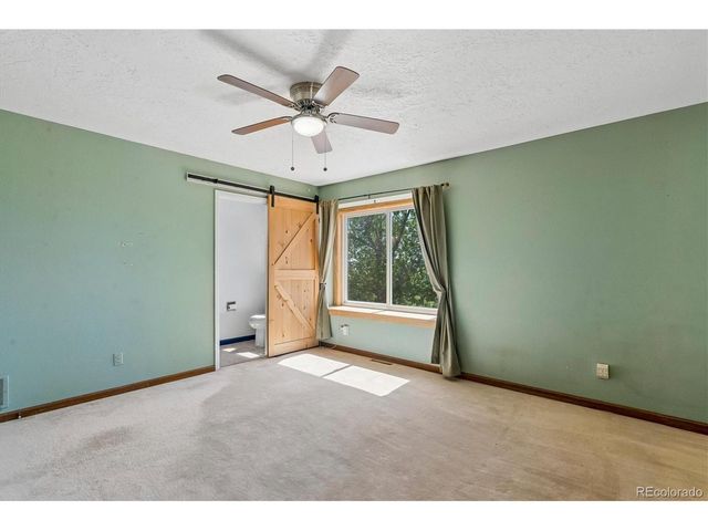 45412 Sun Country Dr, Elizabeth, CO 80107
