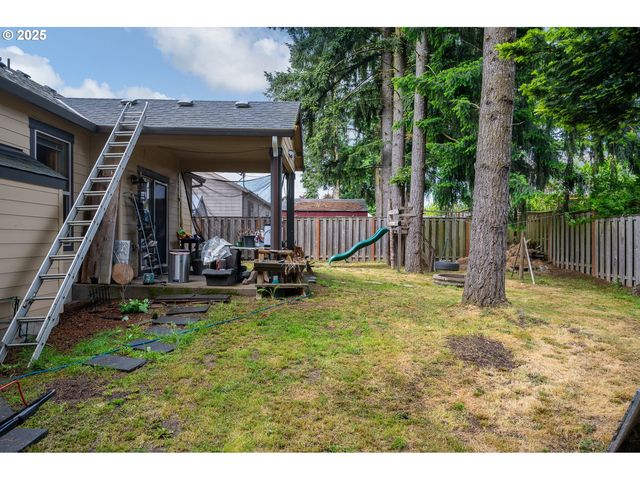 580 E AZALEA St, Yamhill, OR 97148