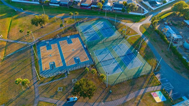 5124 SPRINGWOOD DRIVE, Tampa, FL 33624