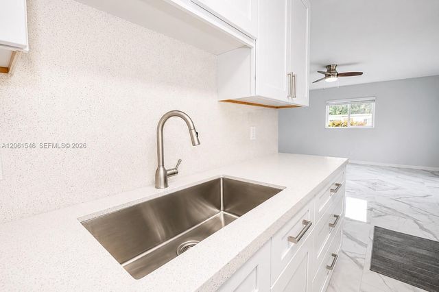 2611 SW 13th Avenue 12, Fort Lauderdale, FL 33315