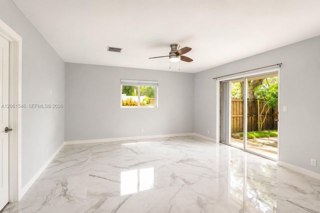 2611 SW 13th Avenue 12, Fort Lauderdale, FL 33315