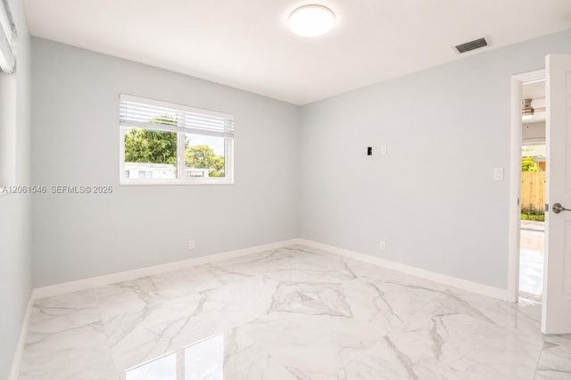 2611 SW 13th Avenue 12, Fort Lauderdale, FL 33315