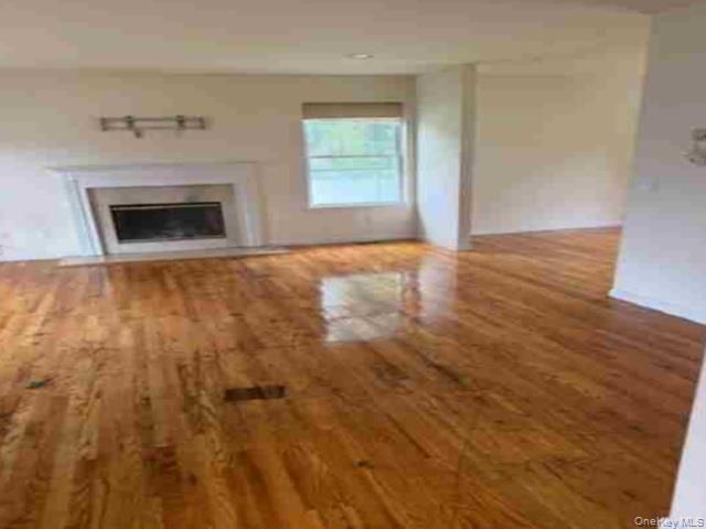 90 Main Street, Mastic, NY 11950