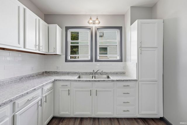 1623 Kelly Drive, Fort Wayne, IN 46808