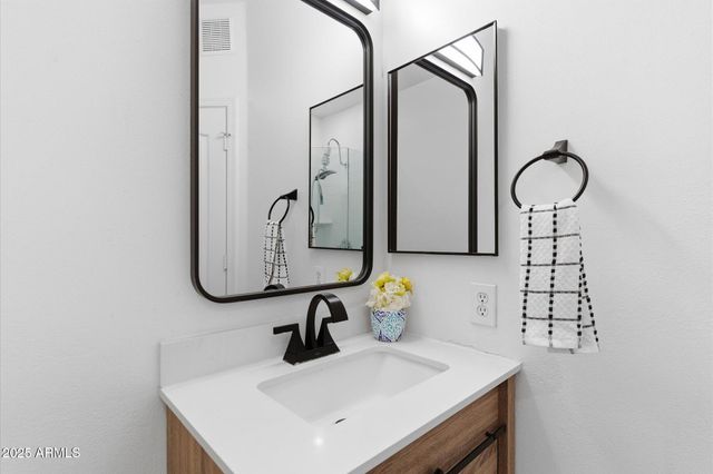 4343 N 21ST Street 253, Phoenix, AZ 85016