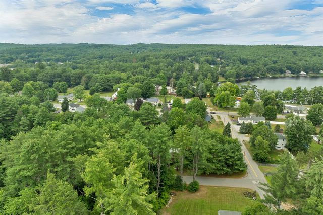 4 Highland Avenue, Goffstown, NH 03045