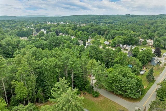 4 Highland Avenue, Goffstown, NH 03045