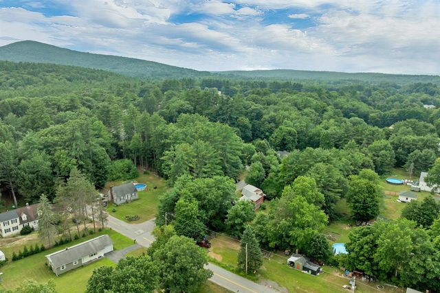 4 Highland Avenue, Goffstown, NH 03045