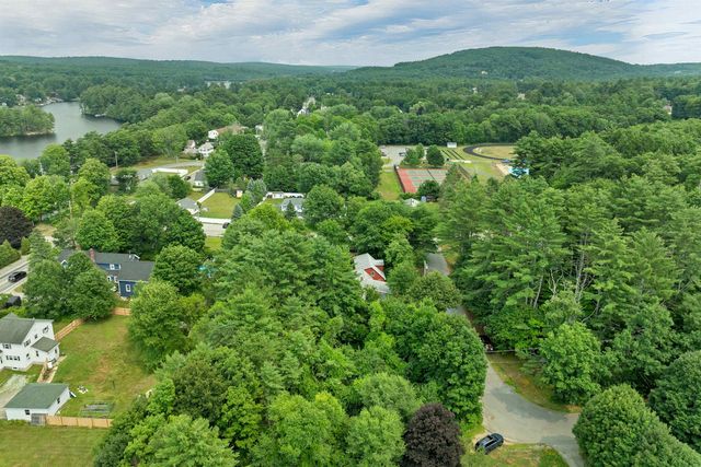 4 Highland Avenue, Goffstown, NH 03045