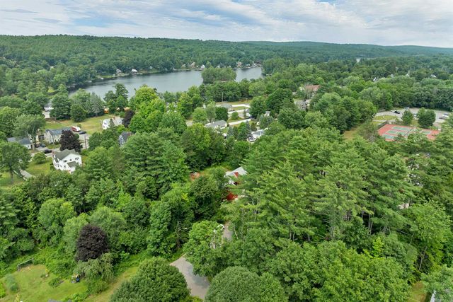 4 Highland Avenue, Goffstown, NH 03045
