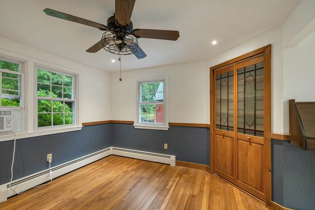 4 Highland Avenue, Goffstown, NH 03045