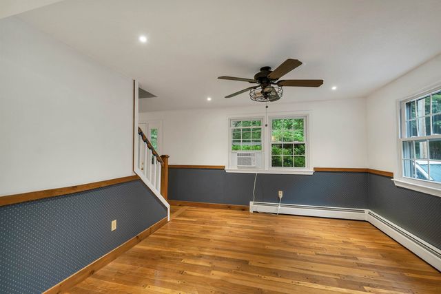 4 Highland Avenue, Goffstown, NH 03045