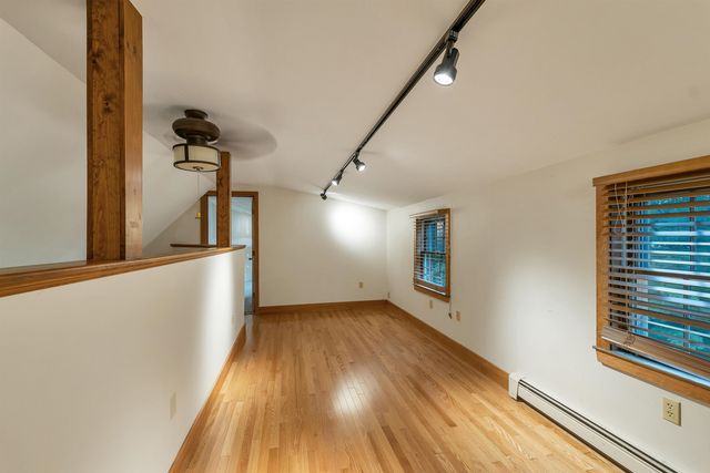 4 Highland Avenue, Goffstown, NH 03045