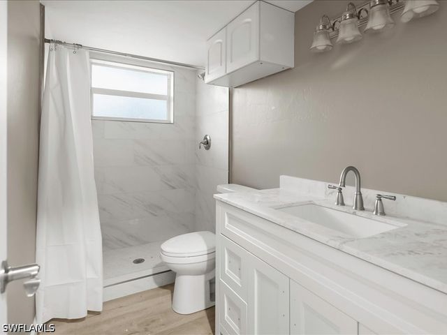 850 Palm ST E2, Marco Island, FL 34145