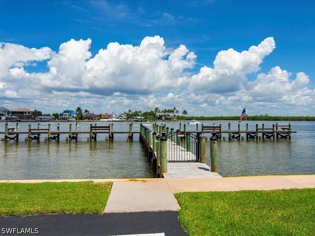 850 Palm ST E2, Marco Island, FL 34145