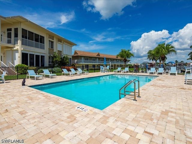 850 Palm ST E2, Marco Island, FL 34145