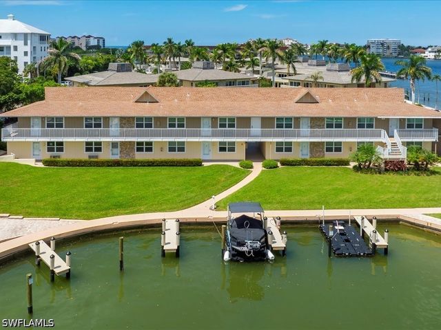 850 Palm ST E2, Marco Island, FL 34145