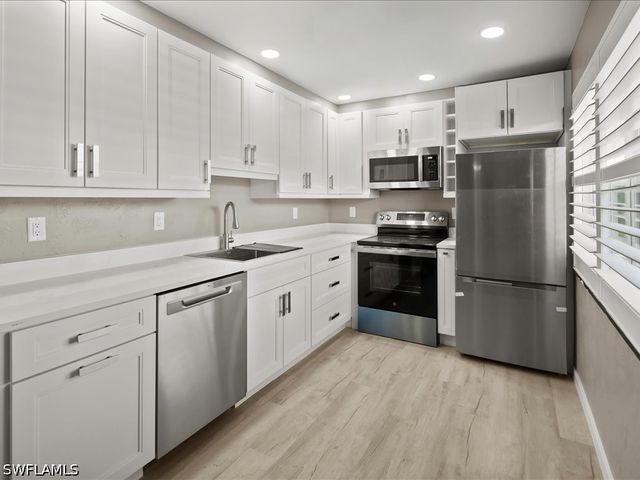 850 Palm ST E2, Marco Island, FL 34145