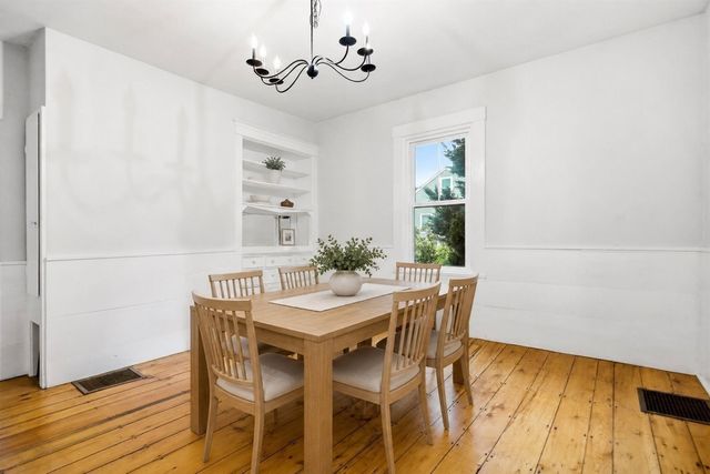 390A Main Street, West Newbury, MA 01985