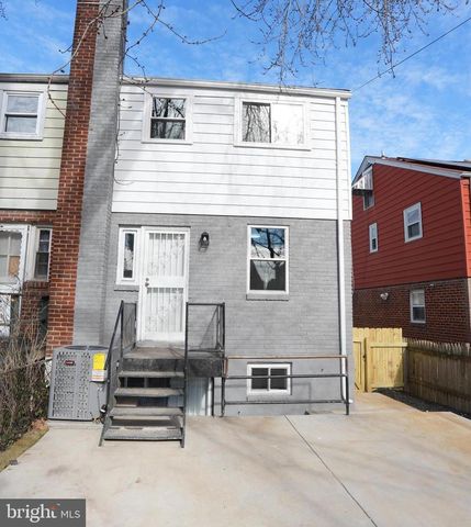 164 ELMIRA ST SW, Washington, DC 20032