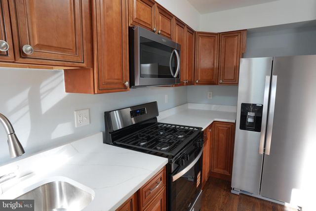 164 ELMIRA ST SW, Washington, DC 20032