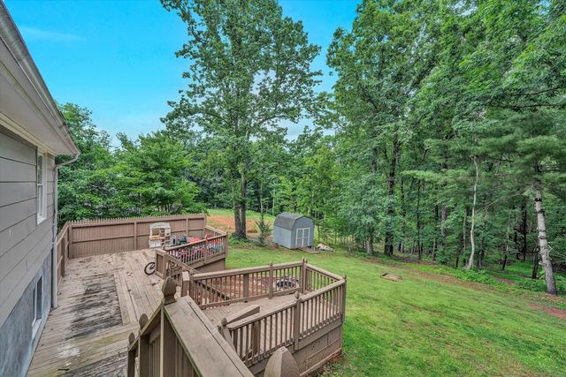 2095 Webster RD, Glade Hill, VA 24092