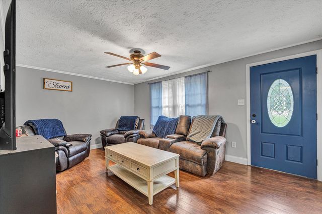 2095 Webster RD, Glade Hill, VA 24092