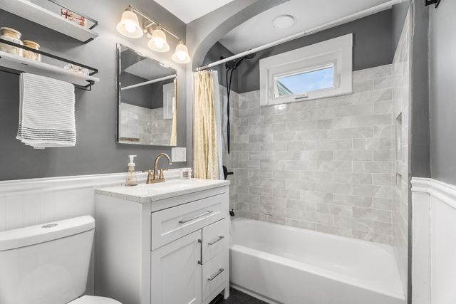 403 June St, Worcester, MA 01602
