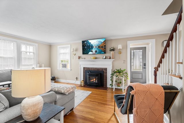 403 June St, Worcester, MA 01602
