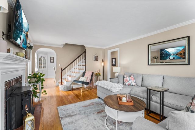 403 June St, Worcester, MA 01602