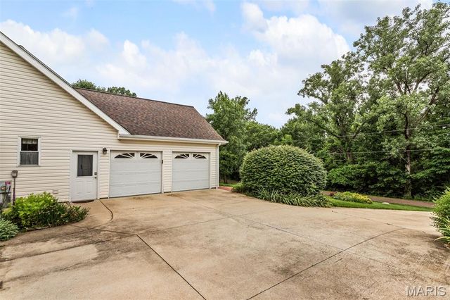 13505 Bluff Hill Acres Court, Marthasville, MO 63357