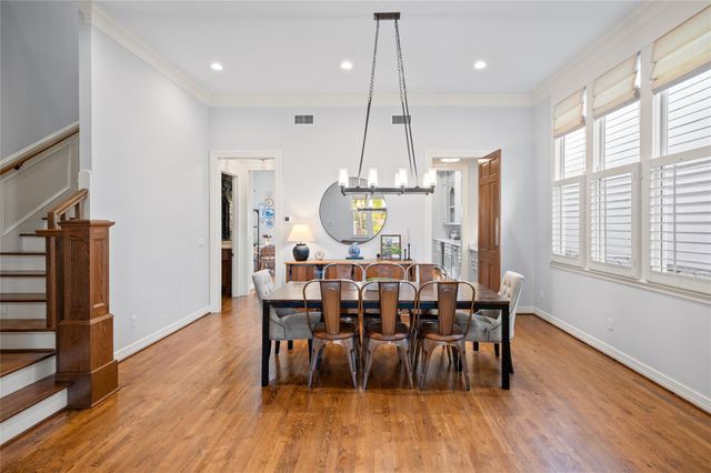 424 E 24th Street, Houston, TX 77008