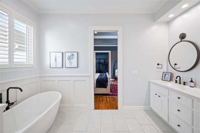 424 E 24th Street, Houston, TX 77008