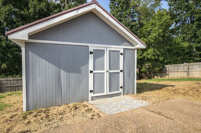 9008 Lomond Dr, Smyrna, TN 37167
