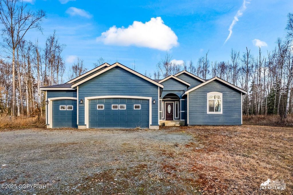 3801 N Hilltop Drive, Wasilla, AK 99623