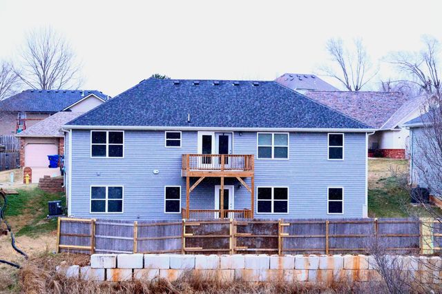 4377 N Toby Avenue, Springfield, MO 65803