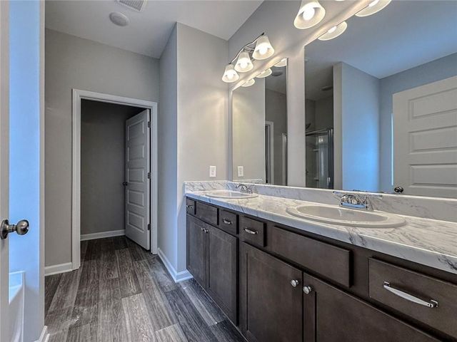 8053 Haven Springs Trace, Douglasville, GA 30134