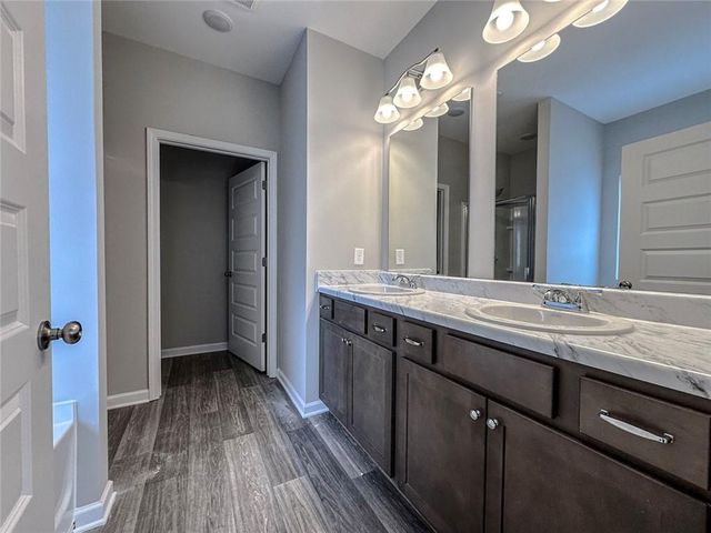 8053 Haven Springs Trace, Douglasville, GA 30134