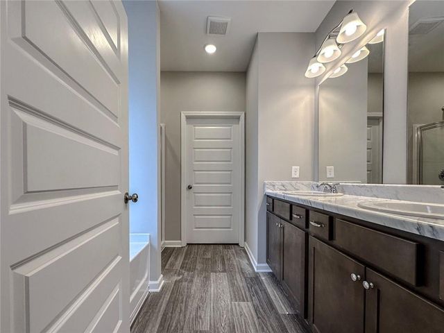 8053 Haven Springs Trace, Douglasville, GA 30134